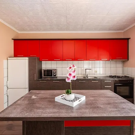 بيت للعطل Amazing In Galovac With Kitchen
