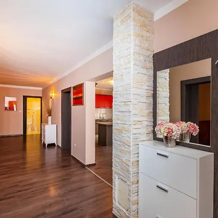 Amazing In Galovac With Kitchen *
